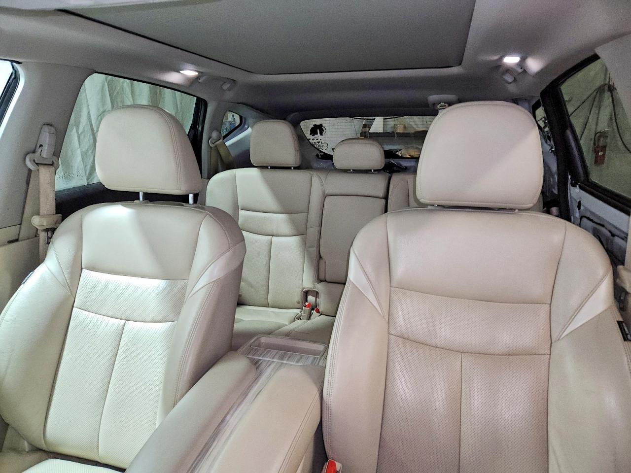 2017 NISSAN MURANO PLATINUM photo 10