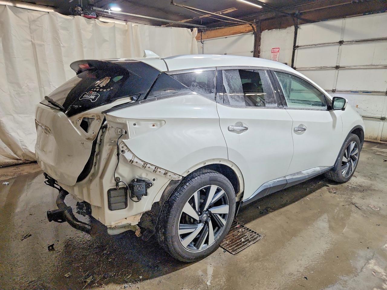 2017 NISSAN MURANO PLATINUM photo 3