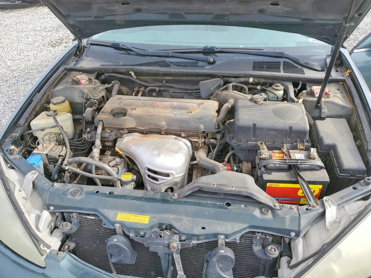 2002 TOYOTA CAMRY XLE photo 11