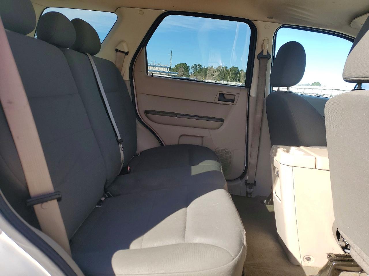 2008 FORD ESCAPE XLS photo 21