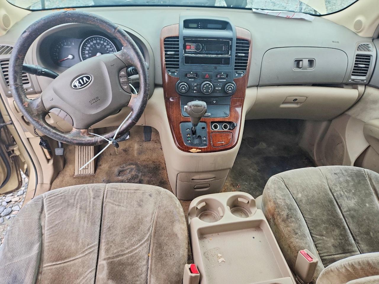2006 KIA SEDONA EX photo 8