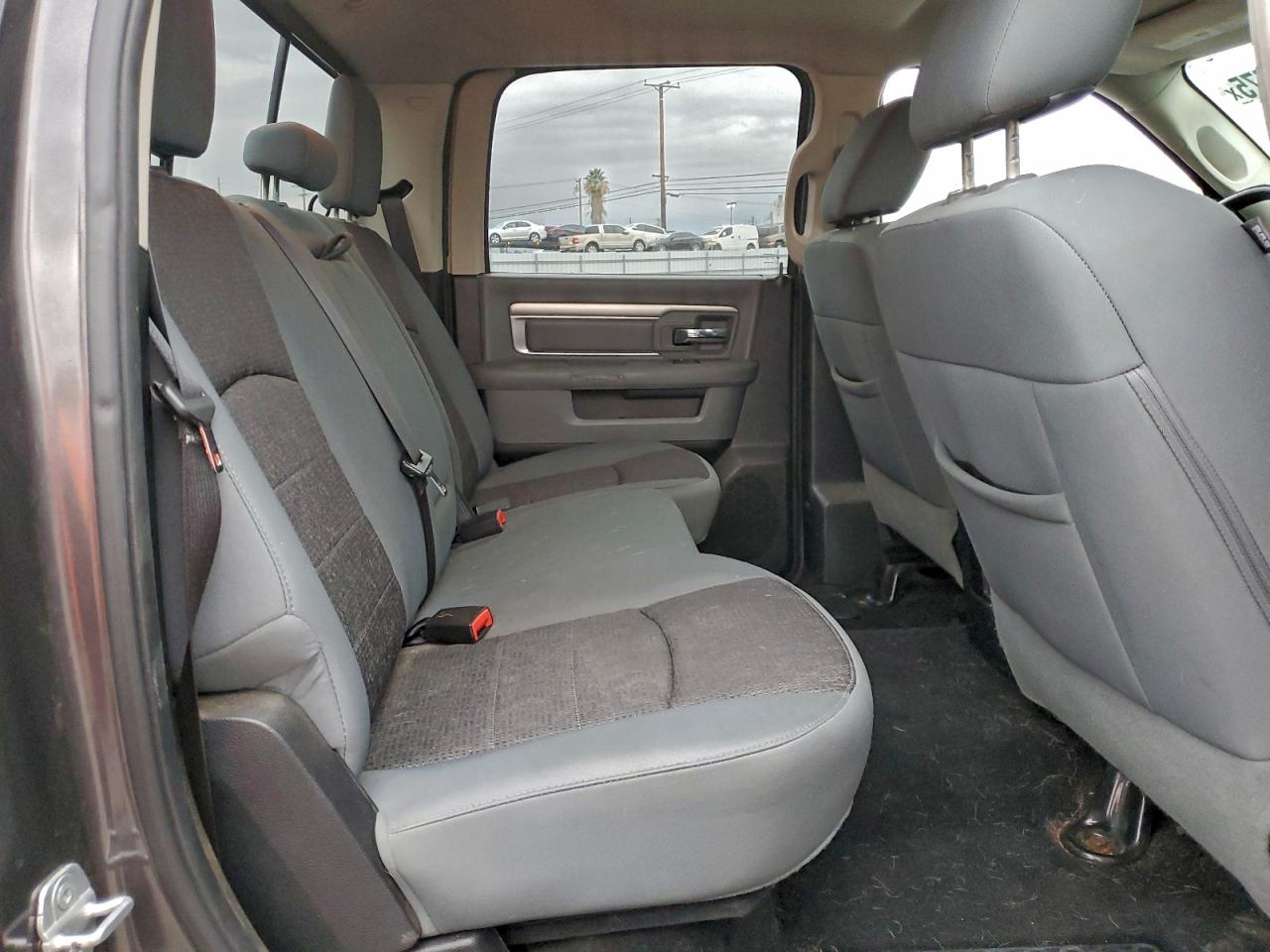 2014 RAM 1500 SLT photo 10
