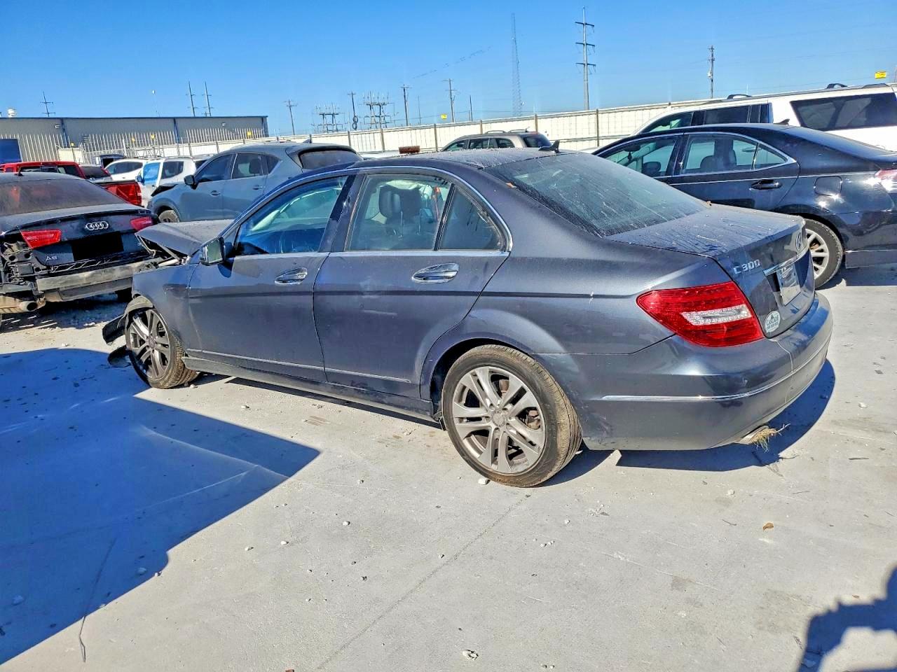 2013 MERCEDES-BENZ C 300 4MATIC photo 4