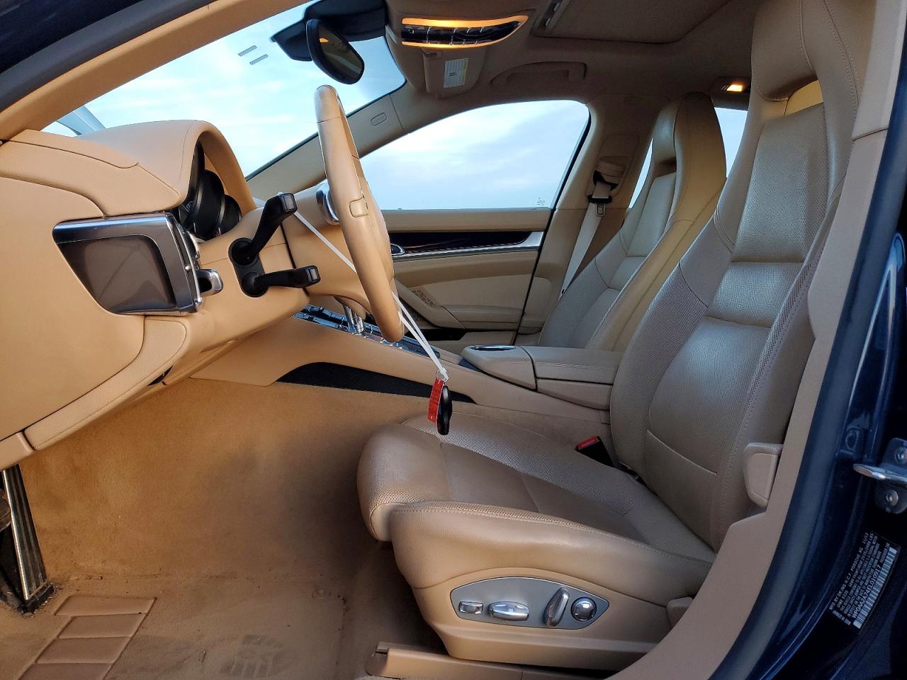 2014 PORSCHE PANAMERA 2 photo 7