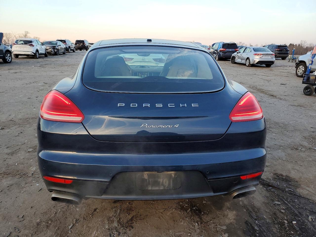 2014 PORSCHE PANAMERA 2 photo 6