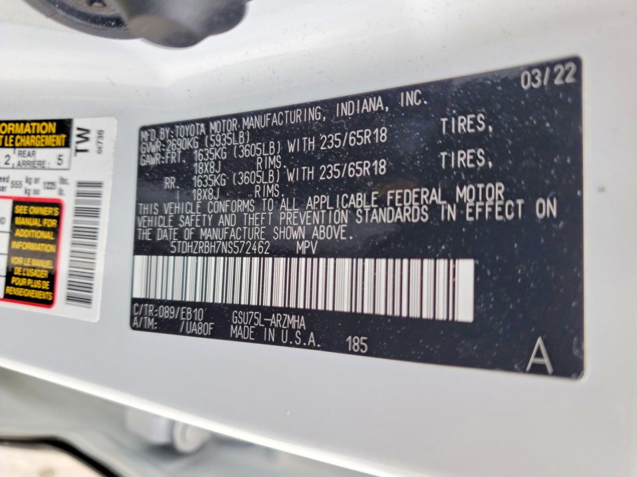 2022 TOYOTA HIGHLANDER XLE photo 13