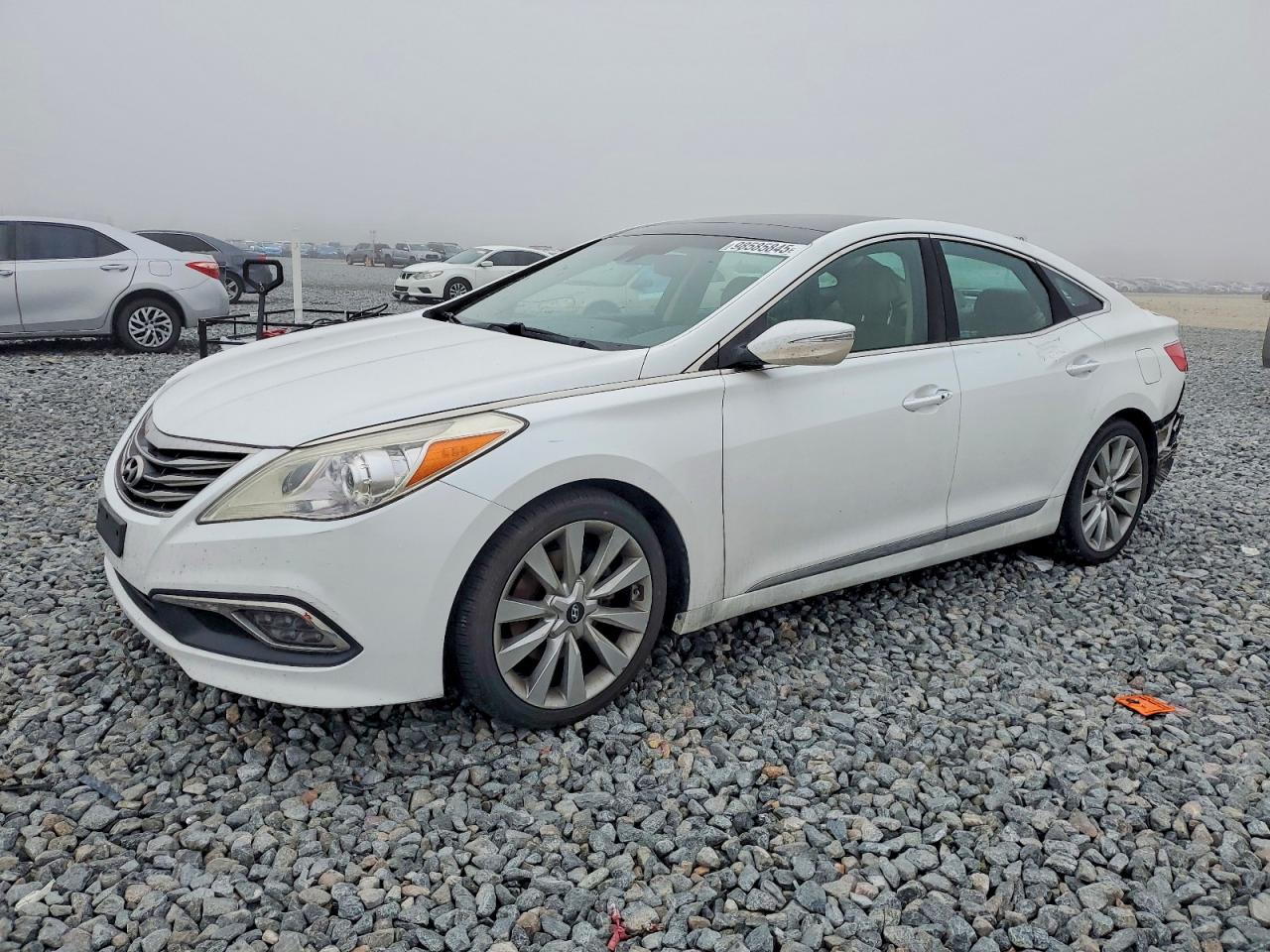 2015 HYUNDAI AZERA