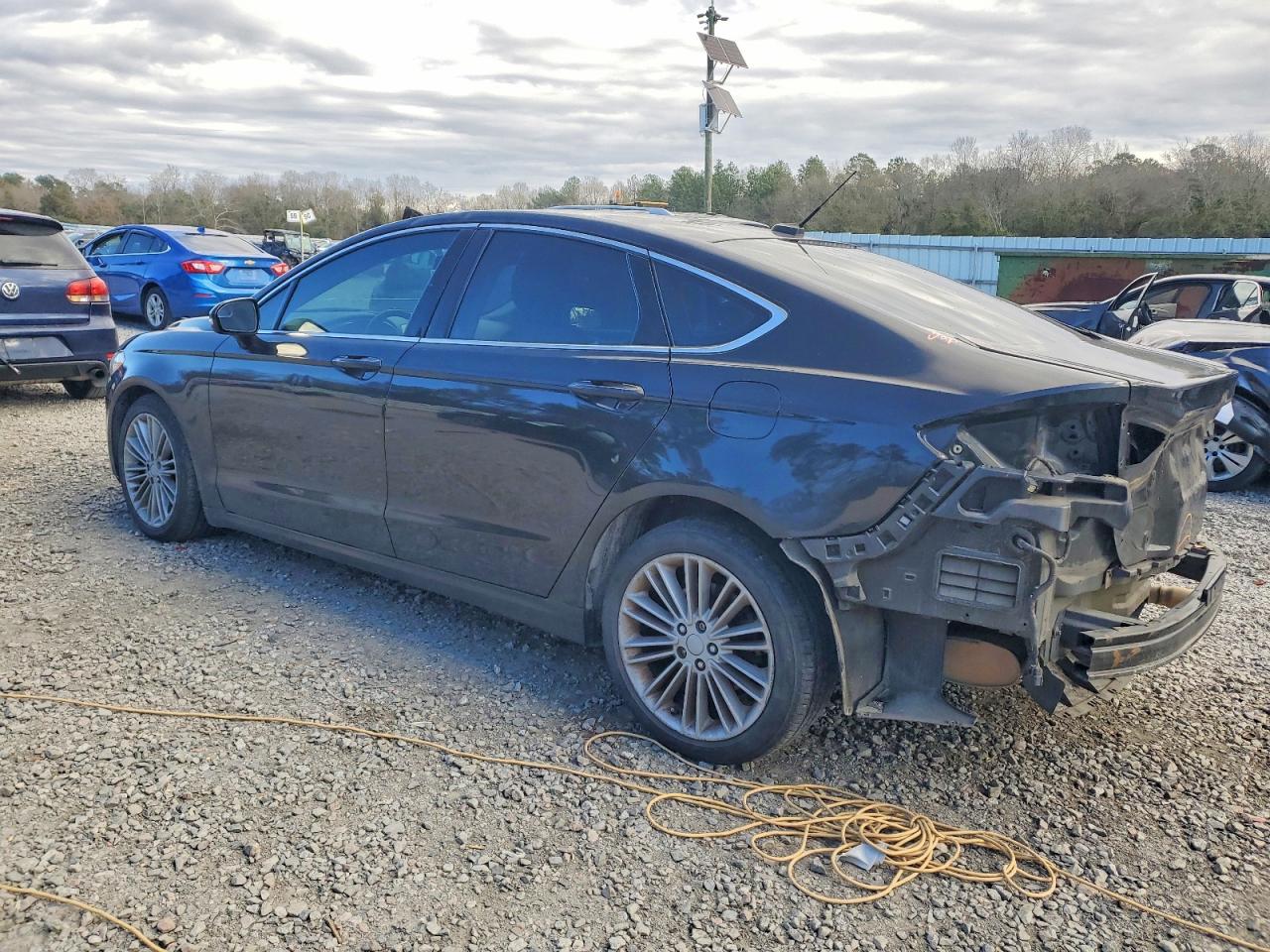 2013 FORD FUSION SE photo 4