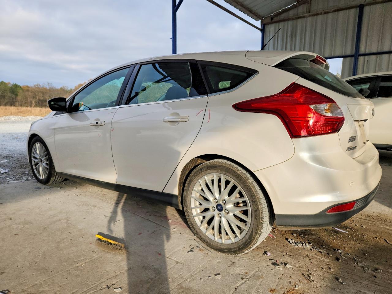 2014 FORD FOCUS TITANIUM photo 2