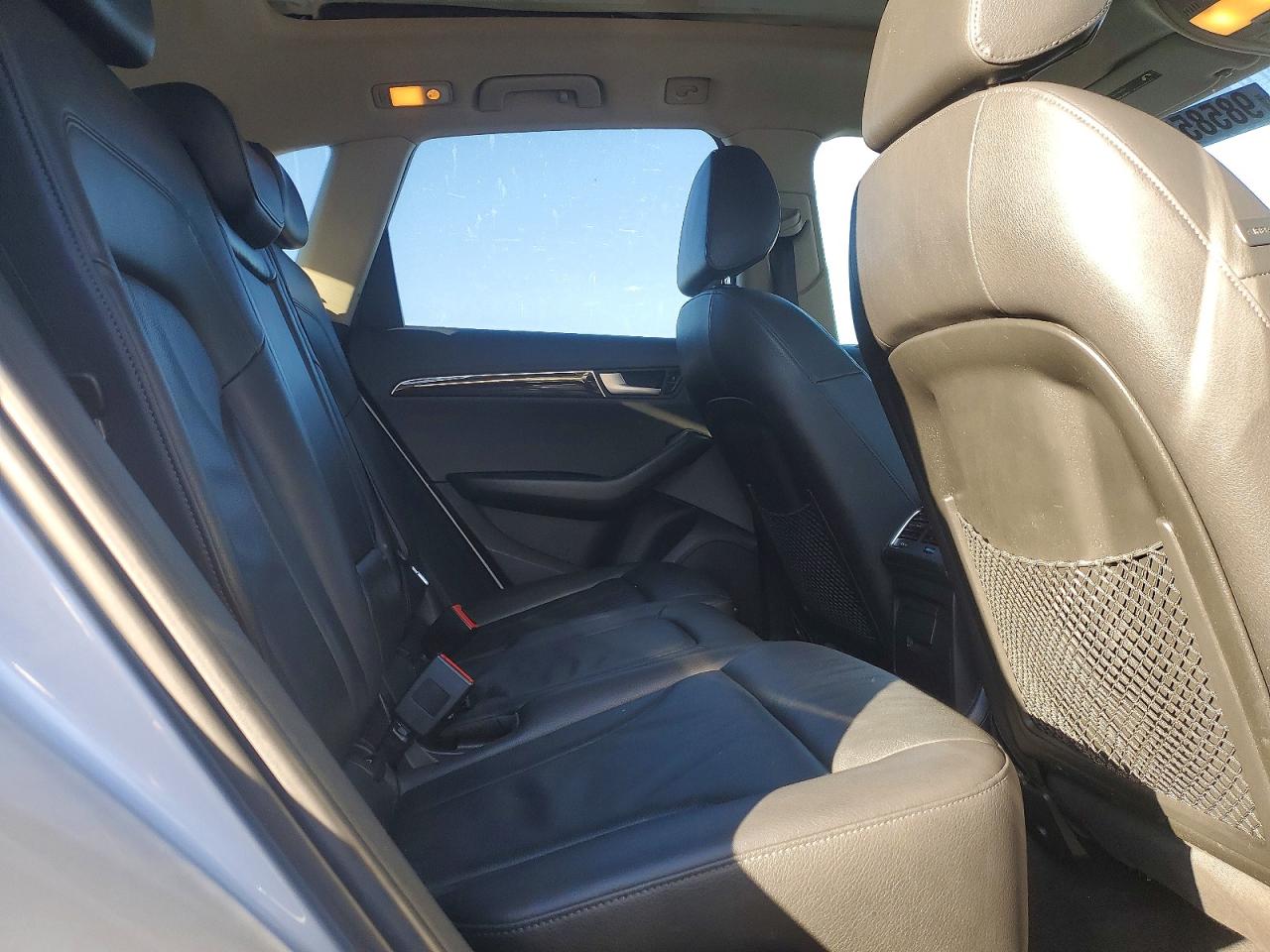 2011 AUDI Q5 PREMIUM PLUS photo 11