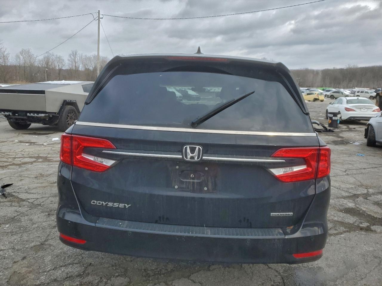 2023 HONDA ODYSSEY TOURING photo 6
