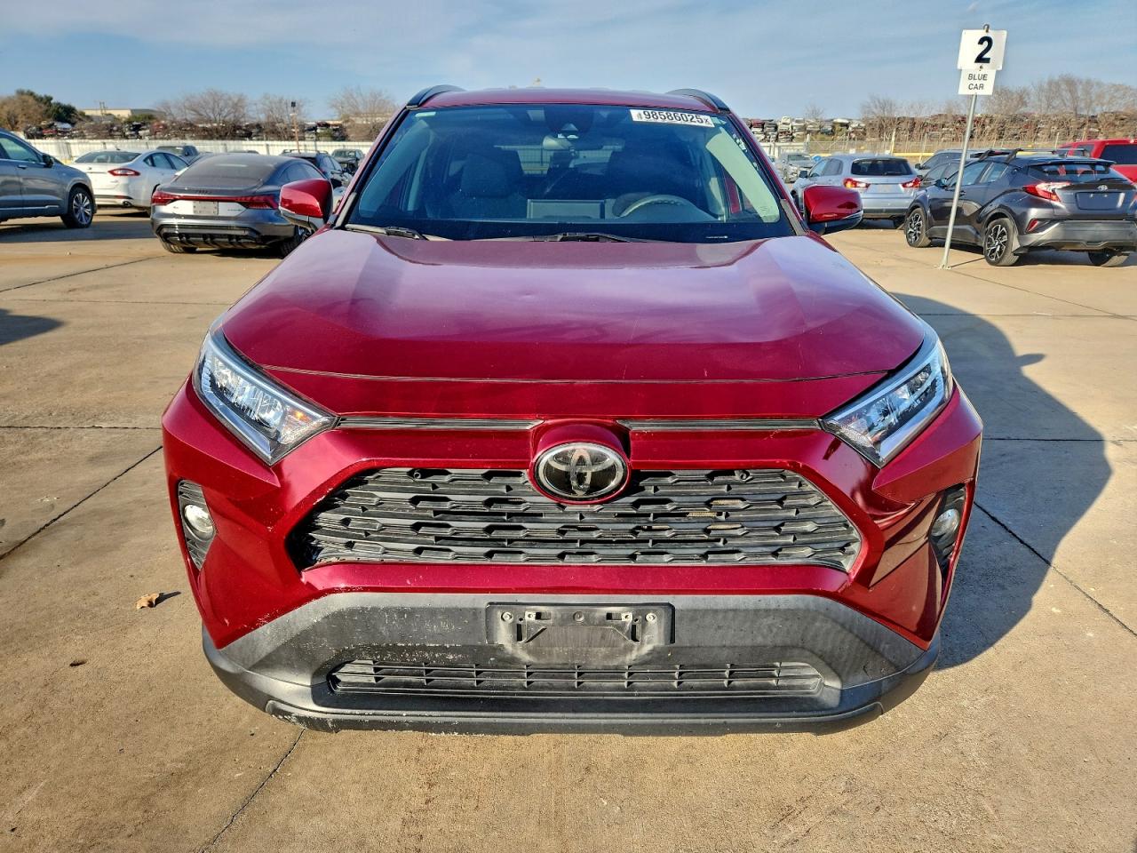 2021 TOYOTA RAV4 XLE photo 13