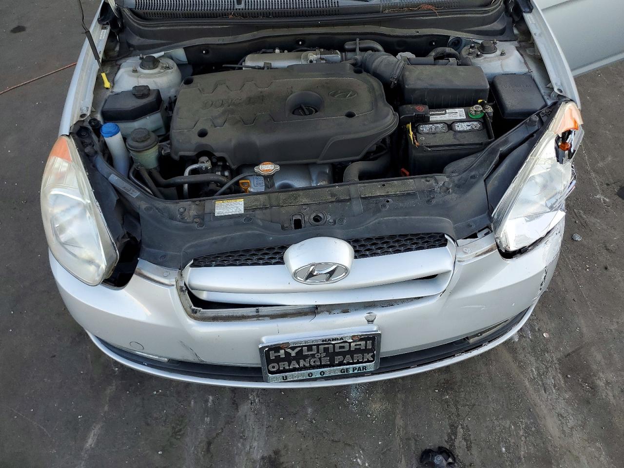 2008 HYUNDAI ACCENT SE photo 23