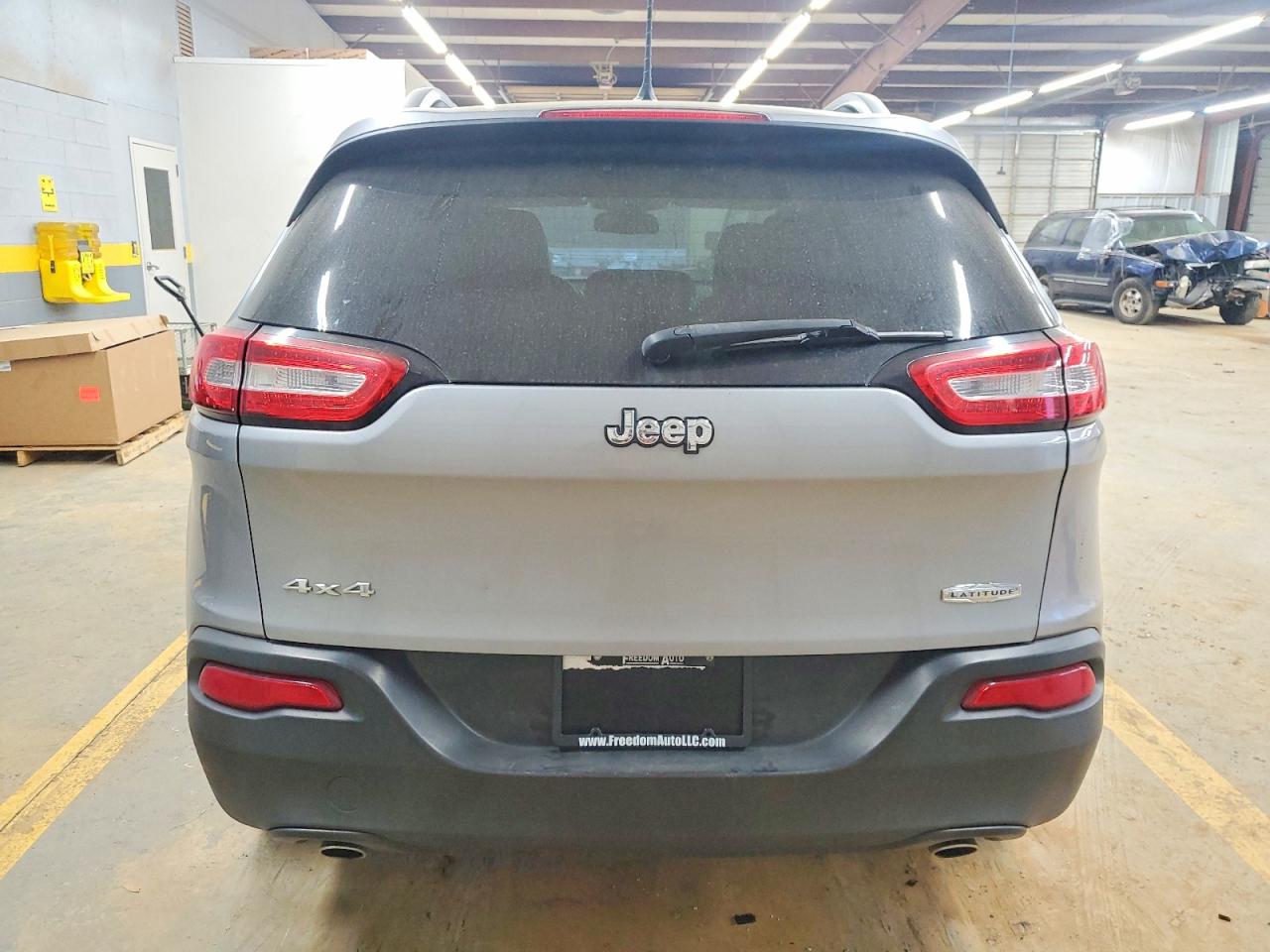 2014 JEEP CHEROKEE LATITUDE photo 6
