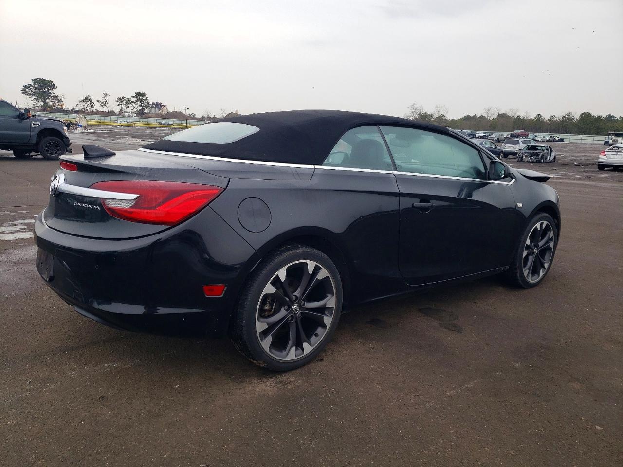 2019 BUICK CASCADA PREMIUM photo 3
