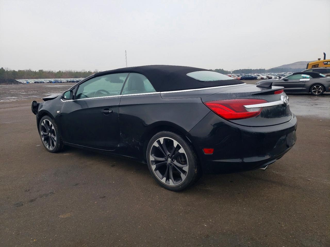 2019 BUICK CASCADA PREMIUM photo 2