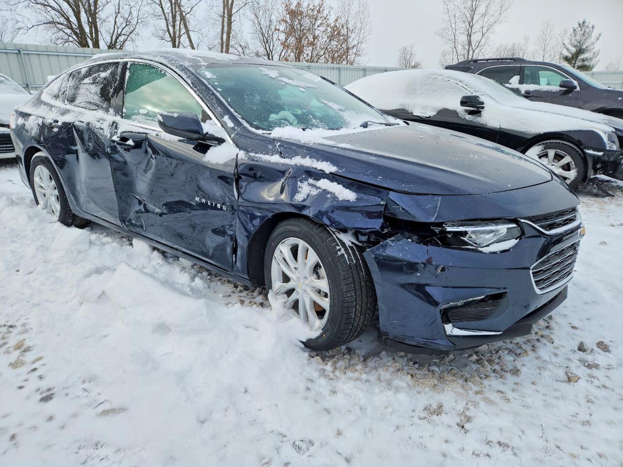 2018 CHEVROLET MALIBU LT photo 4