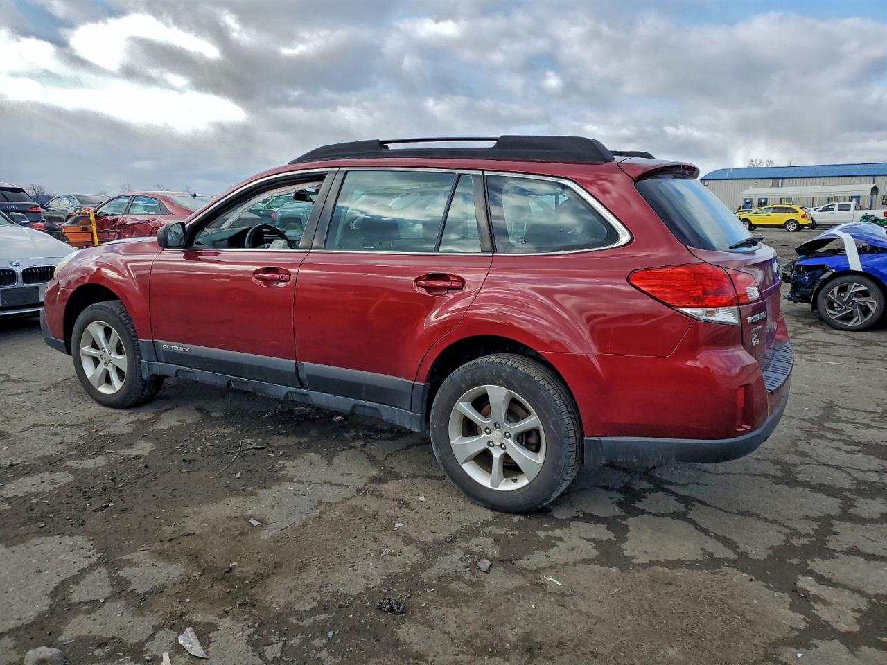 2014 SUBARU OUTBACK 2.5I photo 2