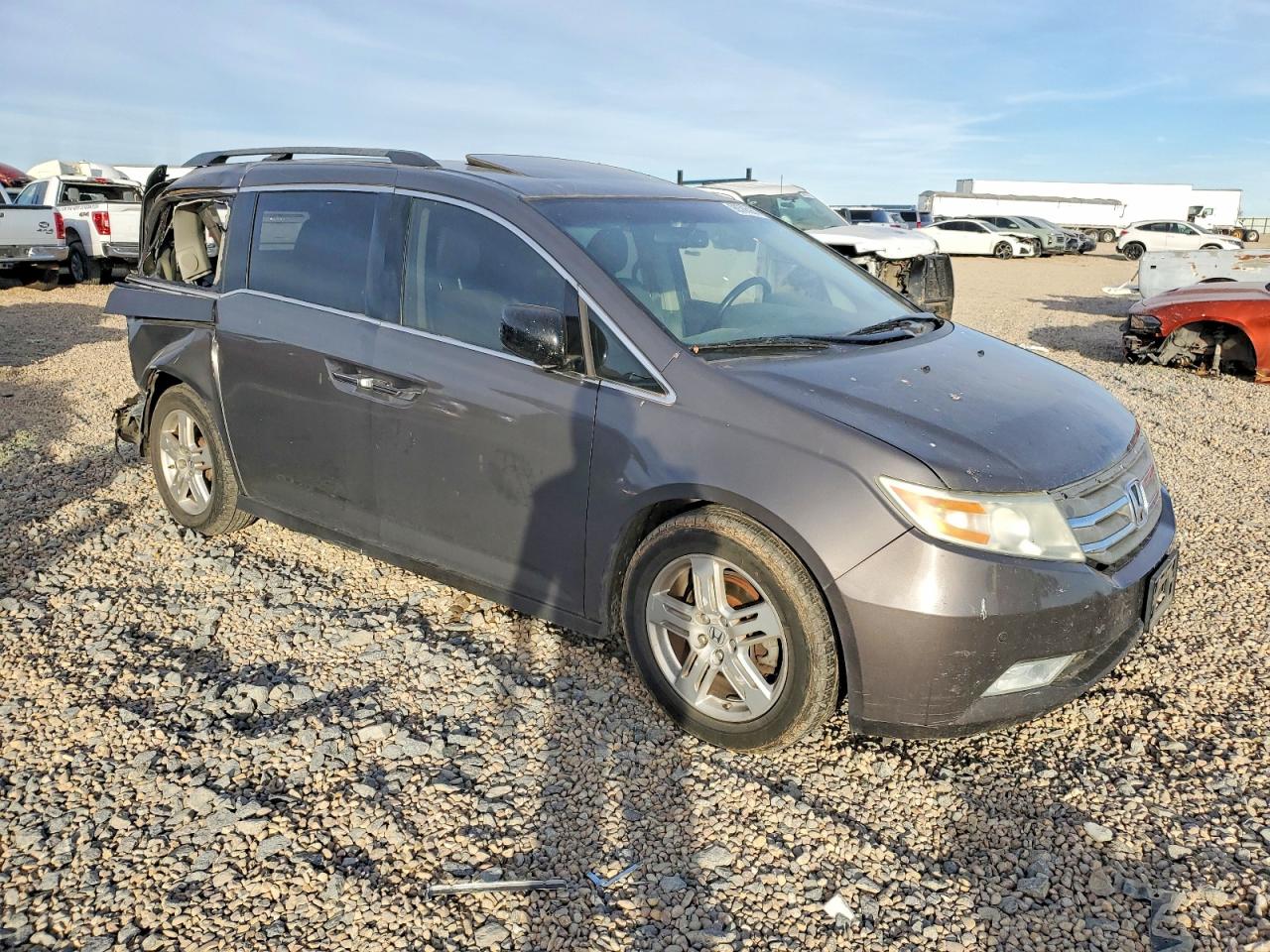 2012 HONDA ODYSSEY TOURING photo 4