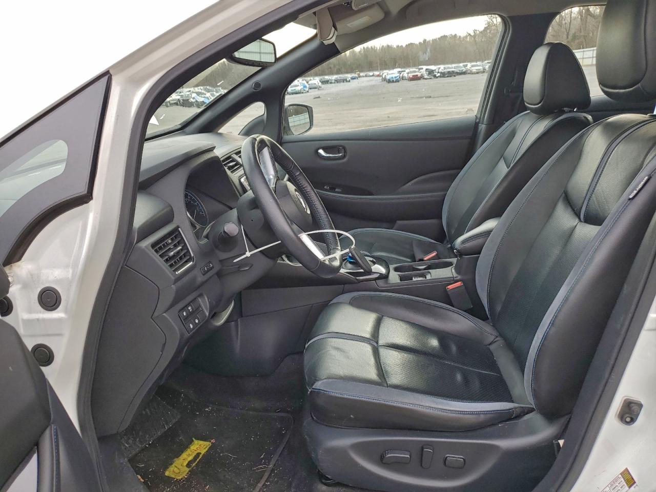 2019 NISSAN LEAF S PLUS photo 7