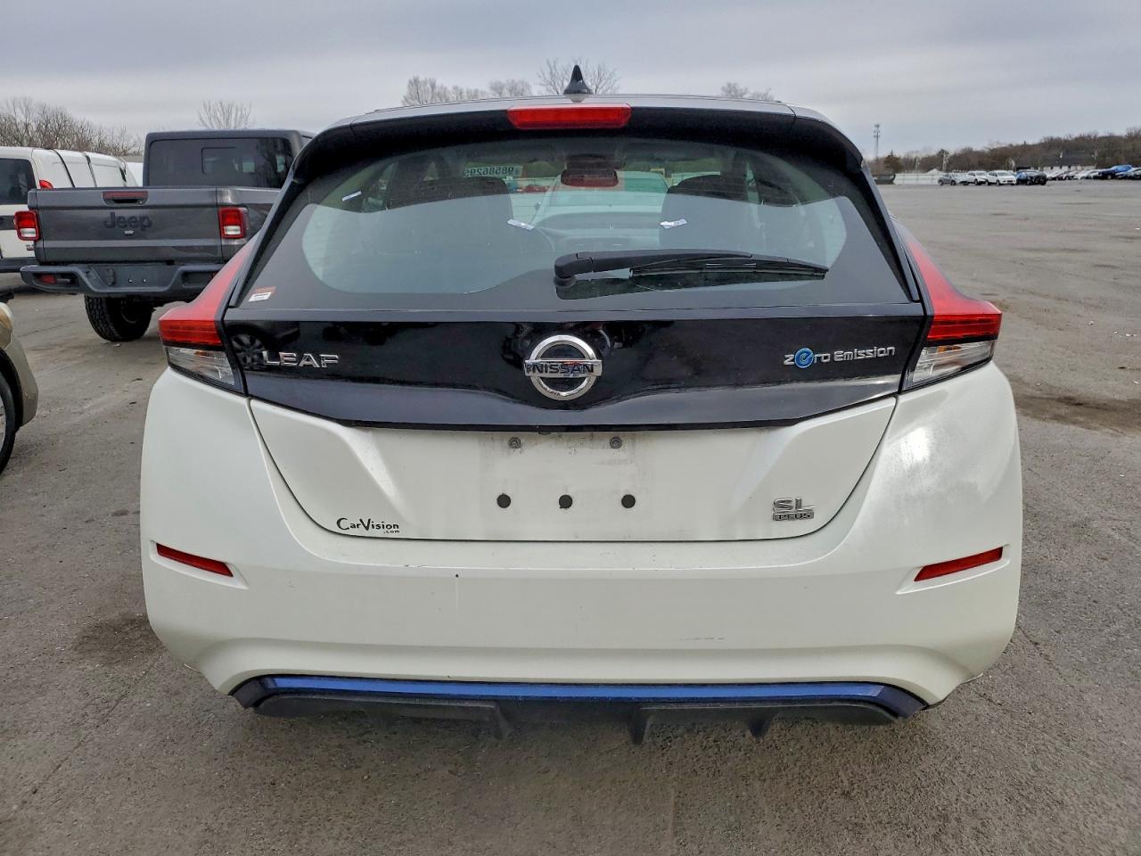 2019 NISSAN LEAF S PLUS photo 6