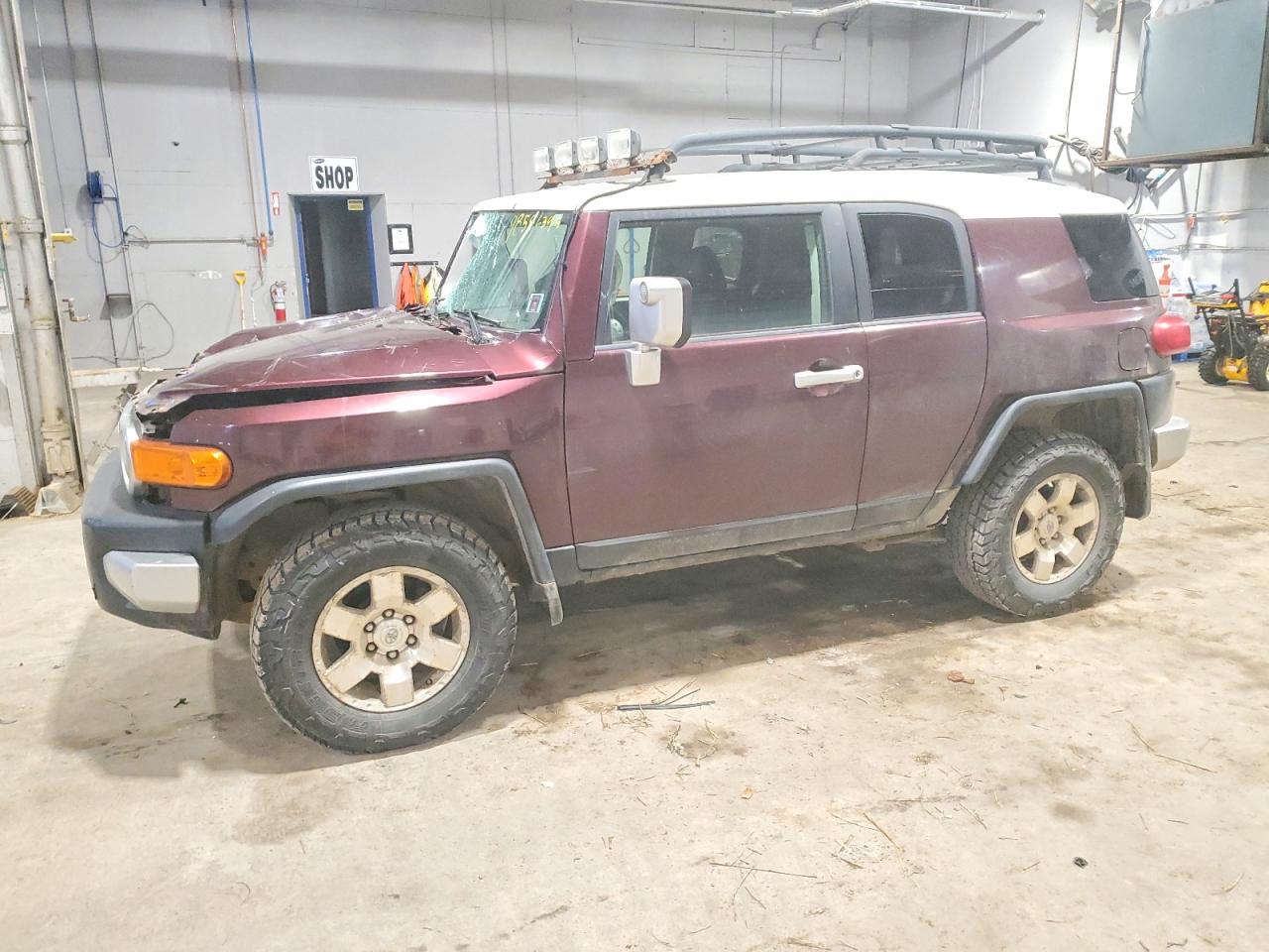 2007 TOYOTA FJ CRUISER