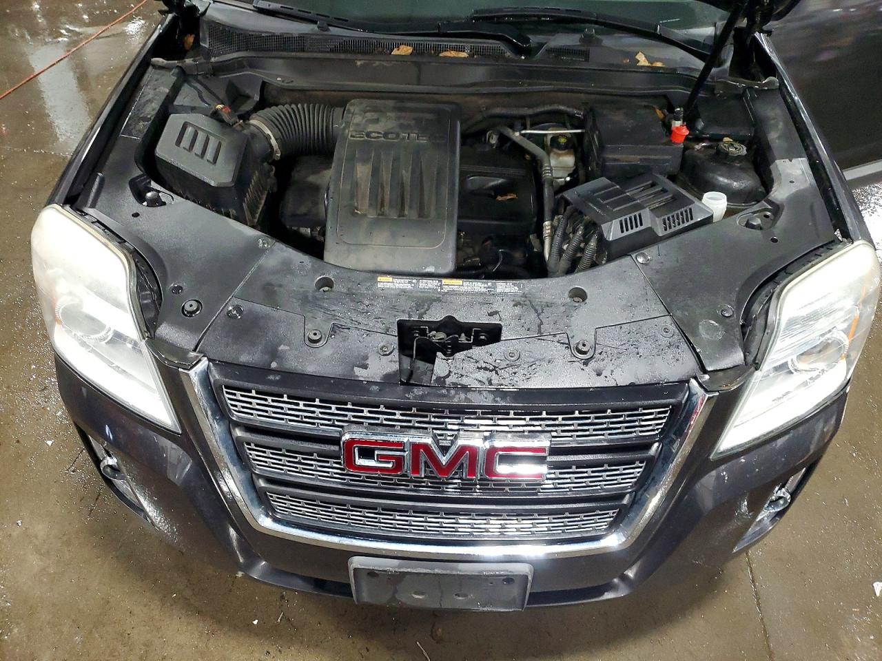 2015 GMC TERRAIN SLT photo 12