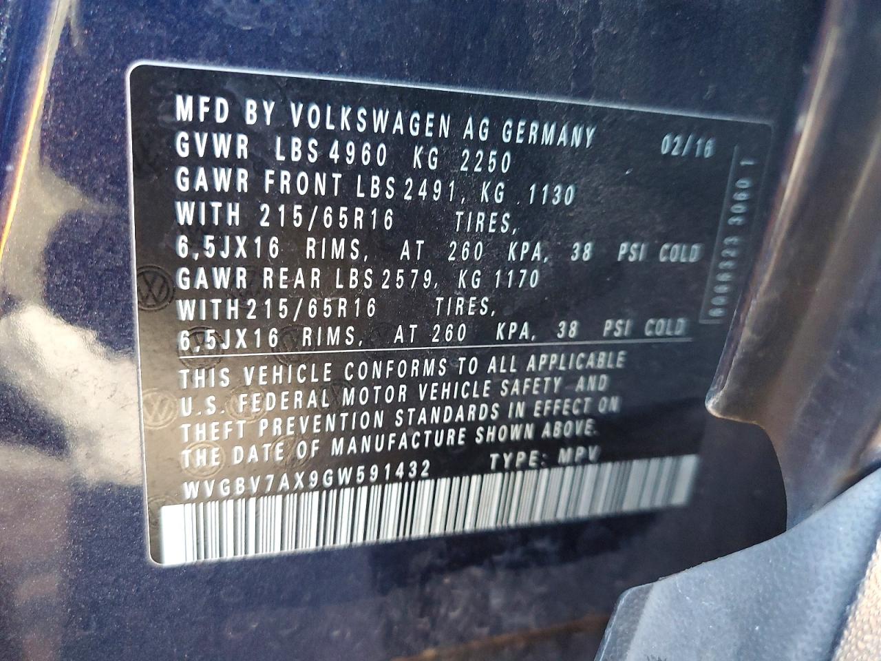 2016 VOLKSWAGEN TIGUAN S photo 13