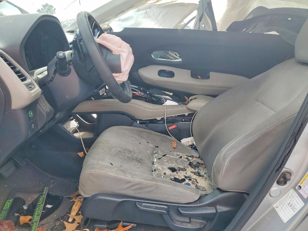 2021 HONDA HR-V EX photo 7
