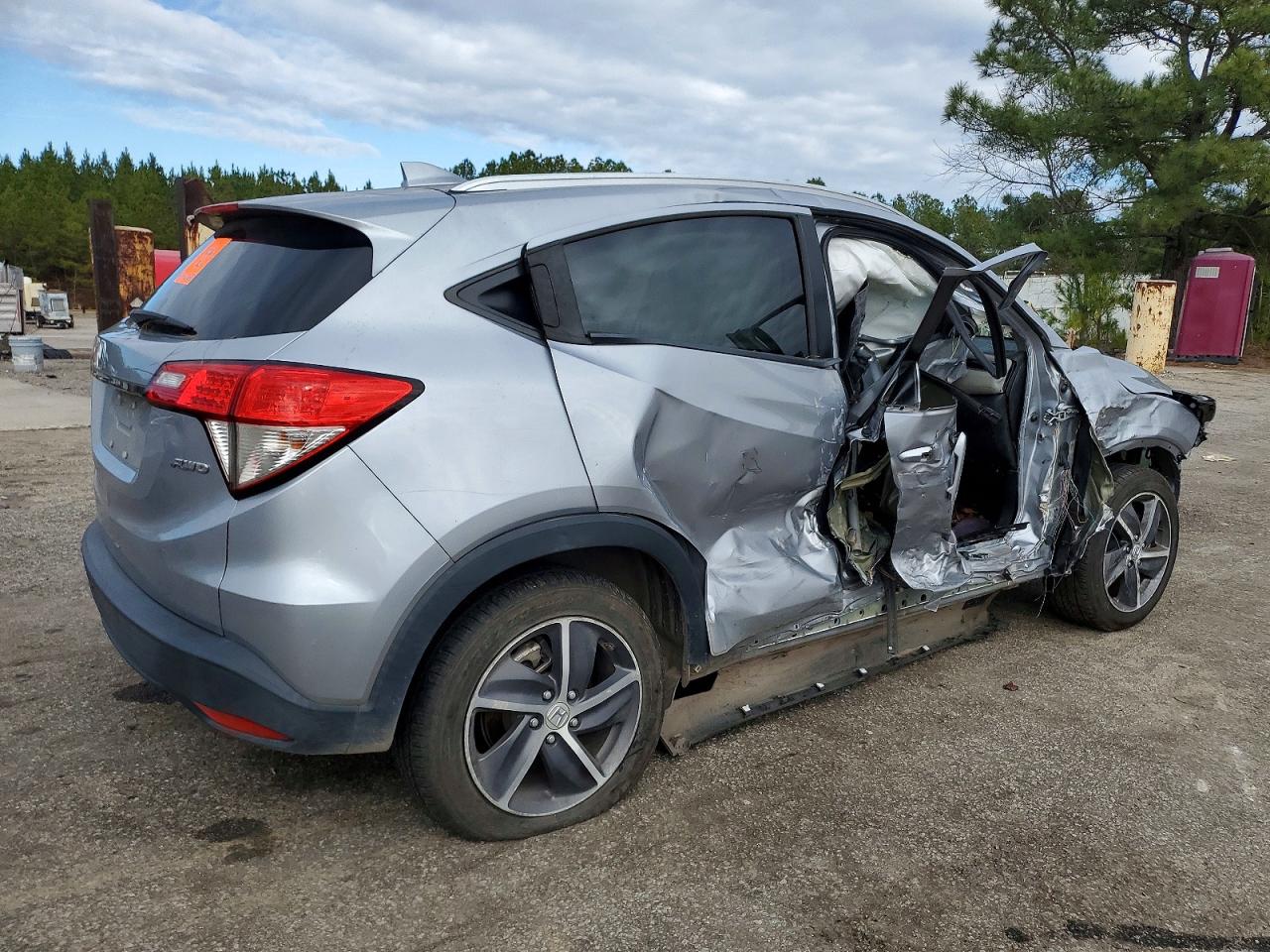 2021 HONDA HR-V EX photo 3