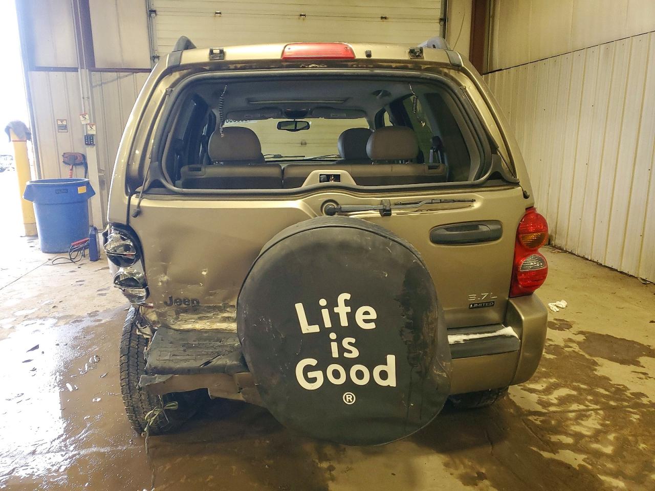 2004 JEEP LIBERTY LIMITED photo 6