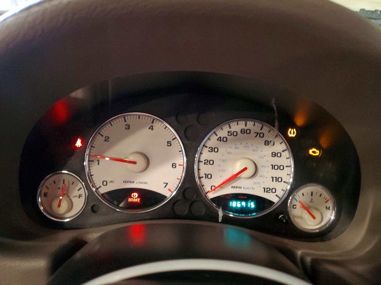 2004 JEEP LIBERTY LIMITED photo 9