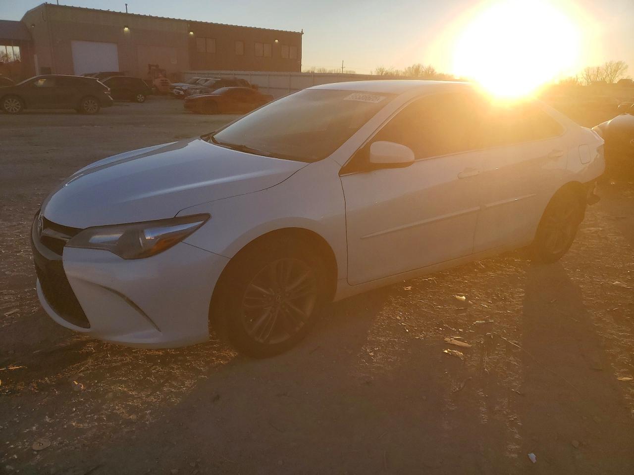 2017 TOYOTA CAMRY