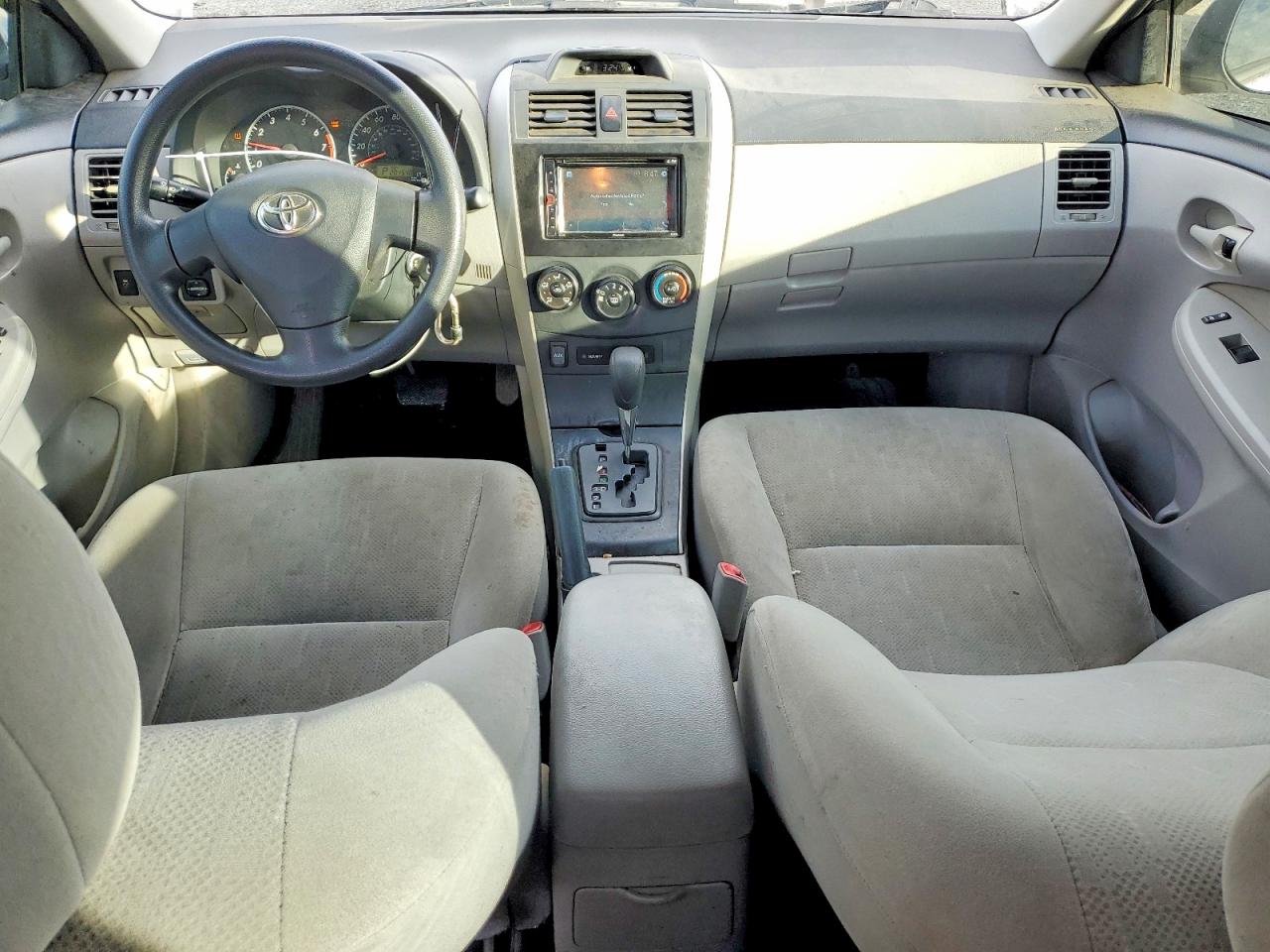 2012 TOYOTA COROLLA BASE photo 8