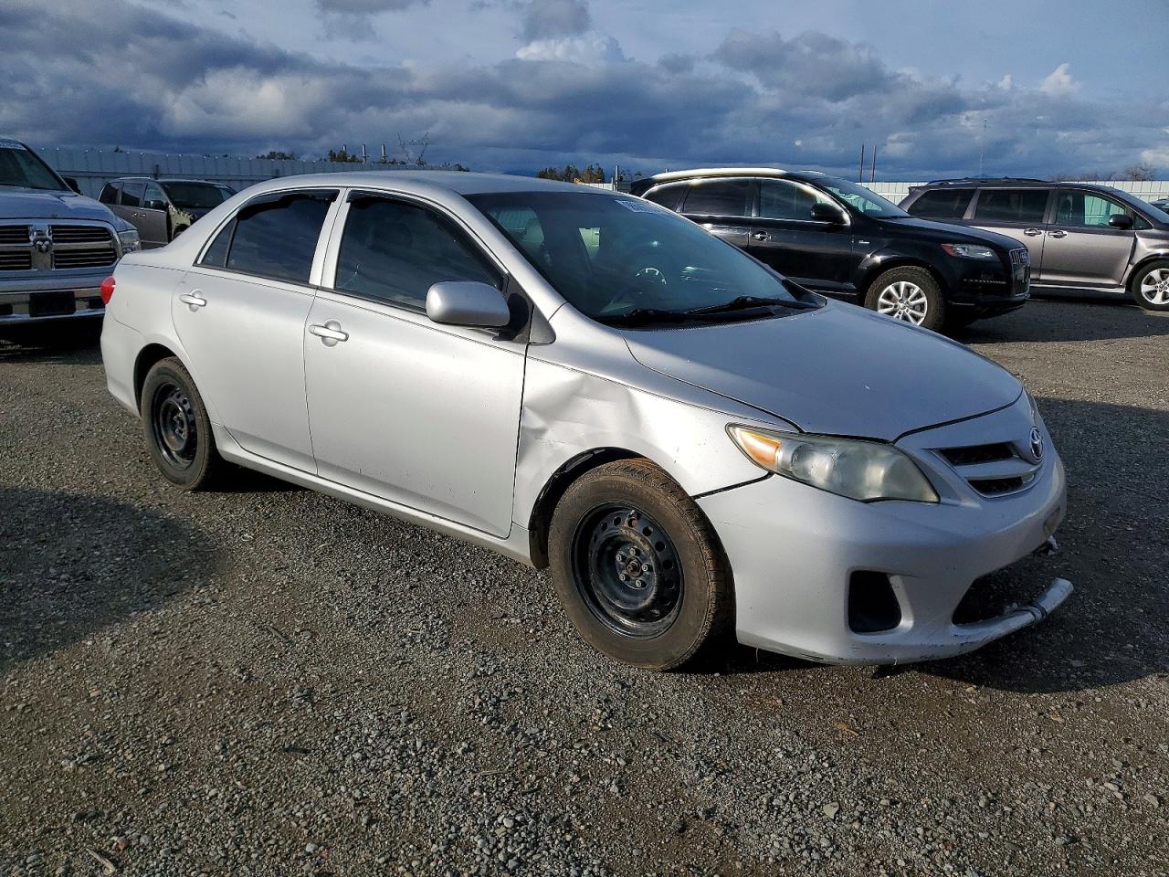 2012 TOYOTA COROLLA BASE photo 4