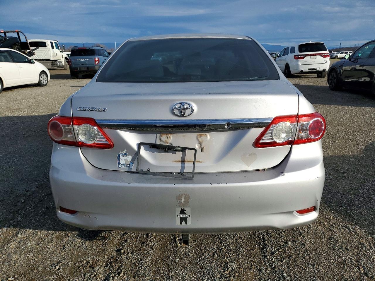 2012 TOYOTA COROLLA BASE photo 6