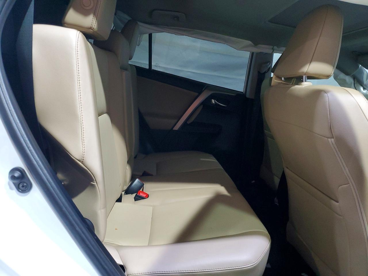2014 TOYOTA RAV4 LIMITED photo 11