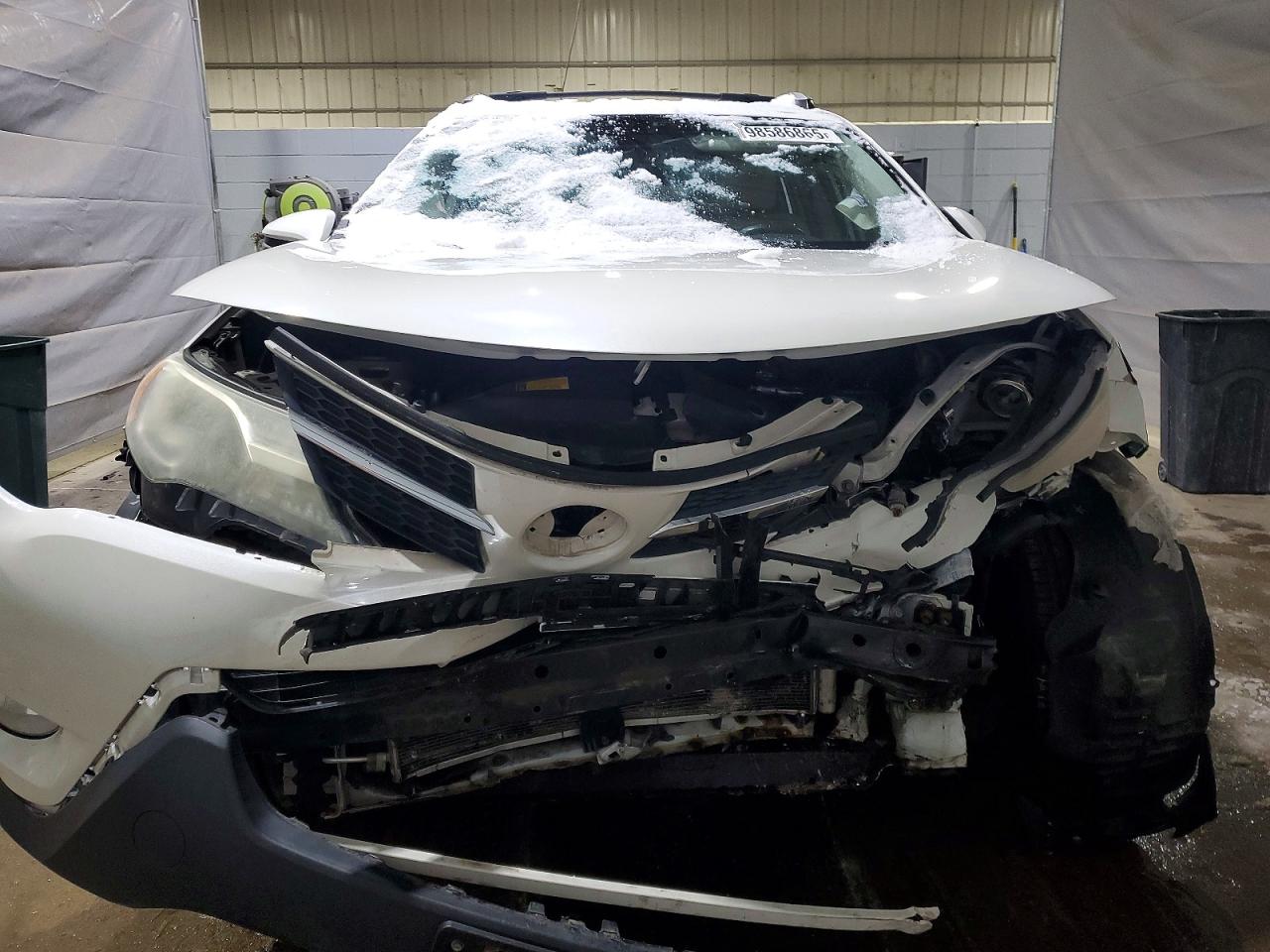2014 TOYOTA RAV4 LIMITED photo 5