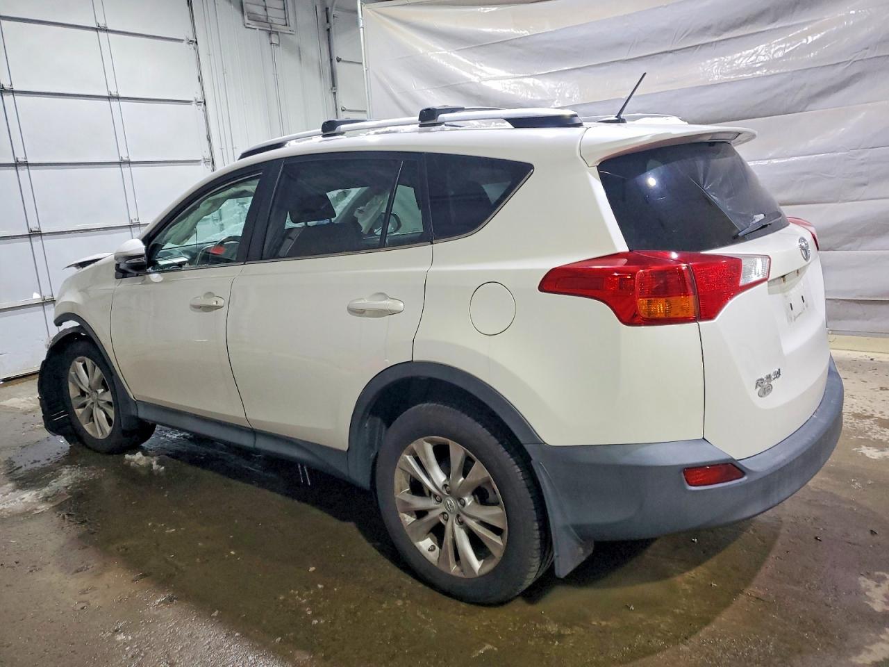 2014 TOYOTA RAV4 LIMITED photo 2