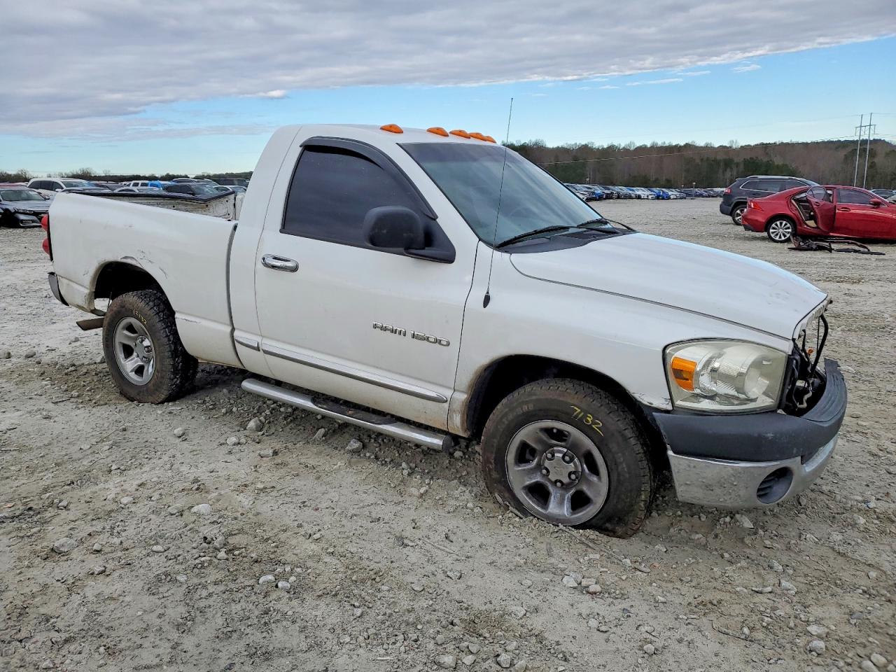 2007 DODGE RAM 1500 ST photo 4