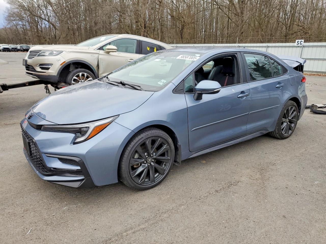 2024 TOYOTA COROLLA