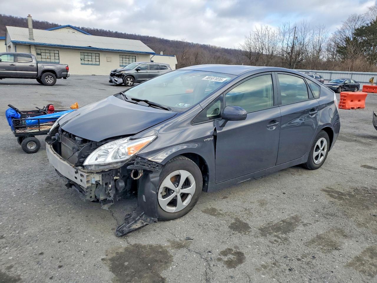 2013 TOYOTA PRIUS