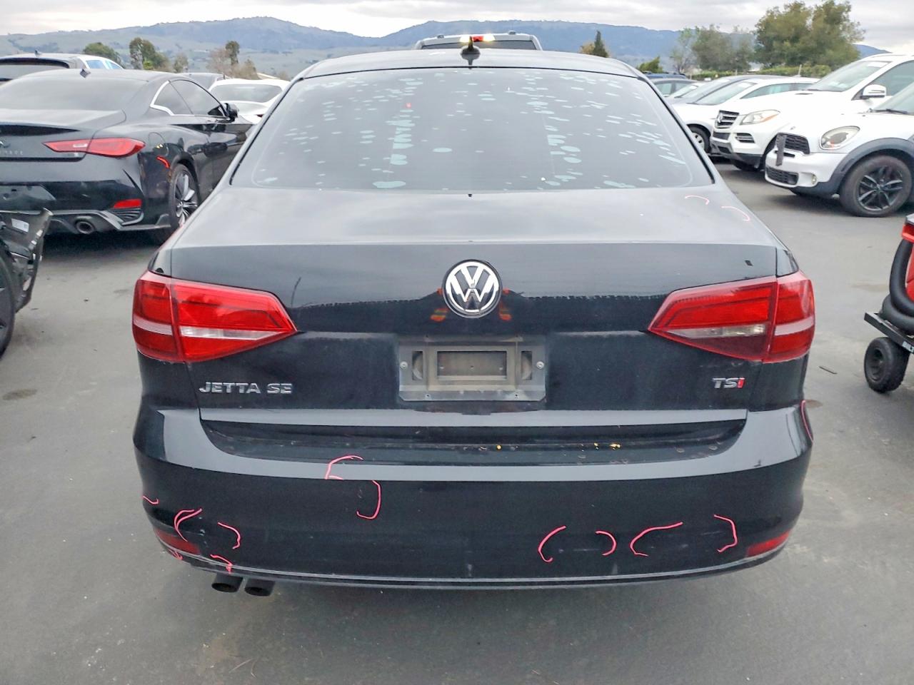 2017 VOLKSWAGEN JETTA SE photo 6