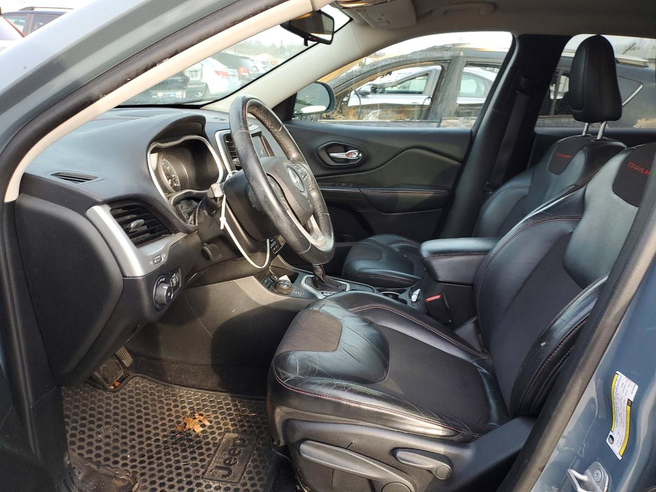 2014 JEEP CHEROKEE TRAILHAWK photo 13