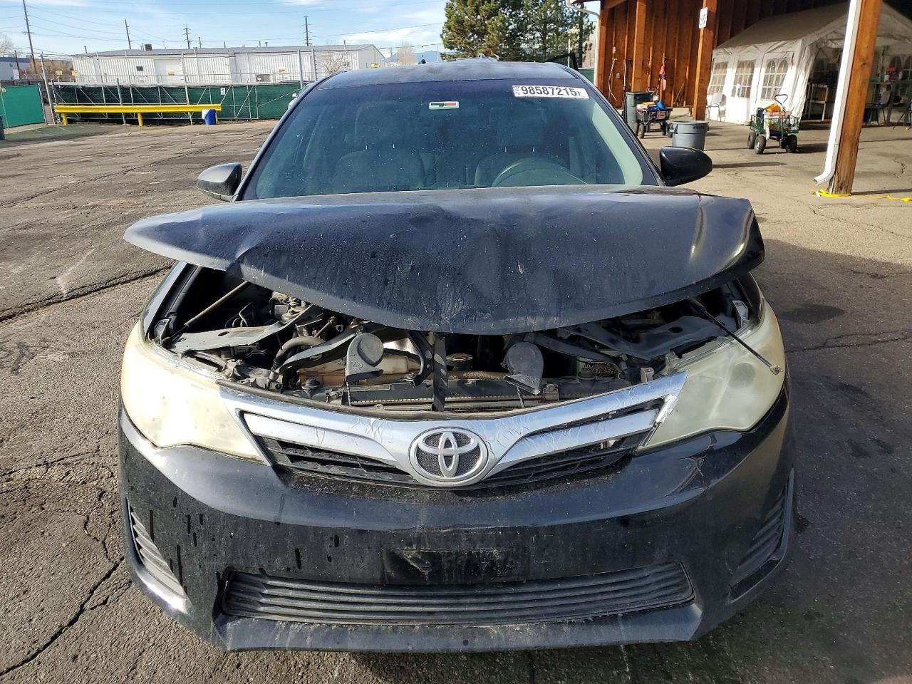2012 TOYOTA CAMRY BASE photo 5