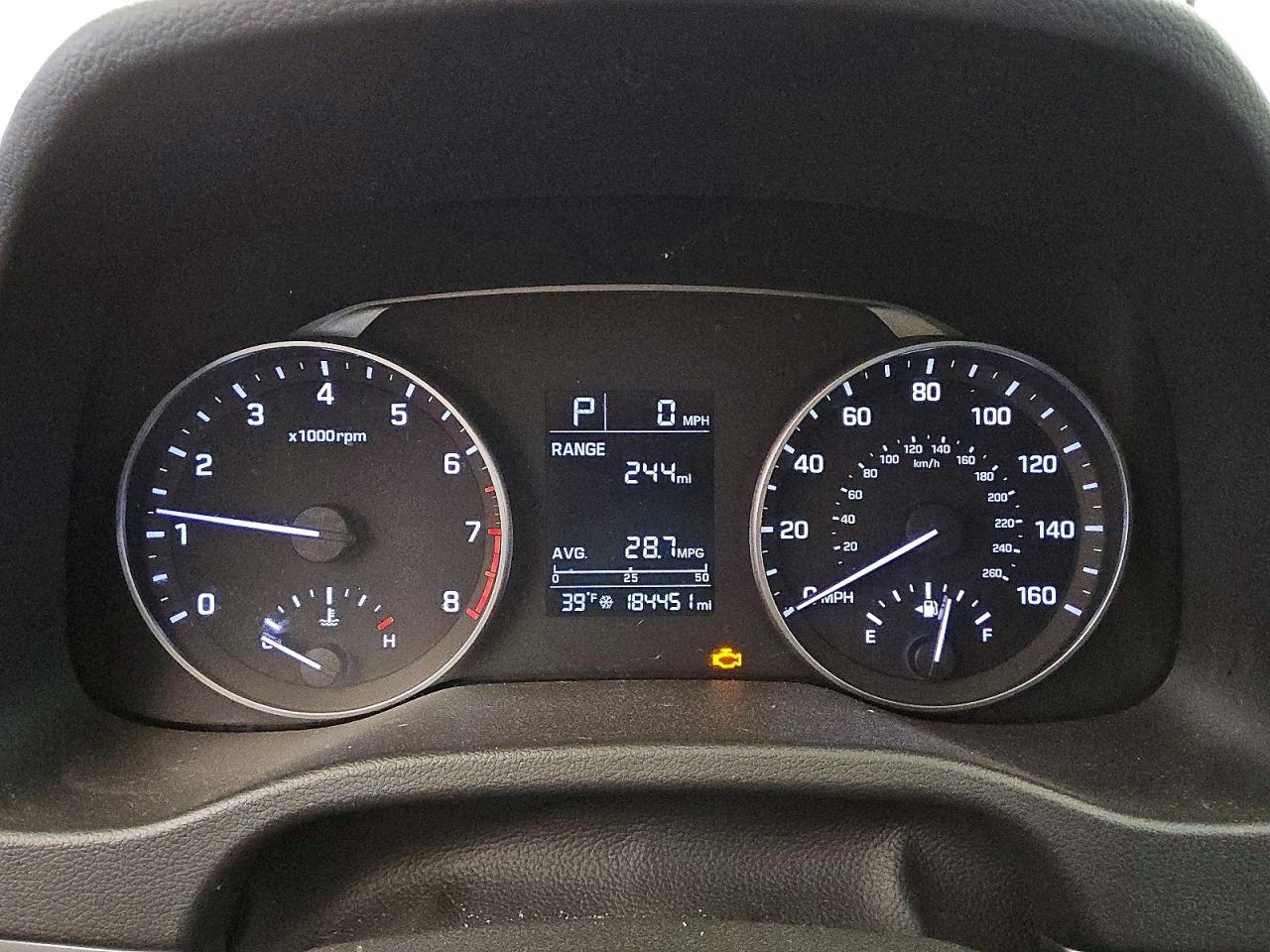 2017 HYUNDAI ELANTRA SE photo 9