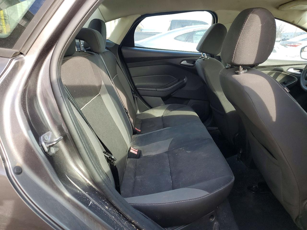 2014 FORD FOCUS SE photo 10