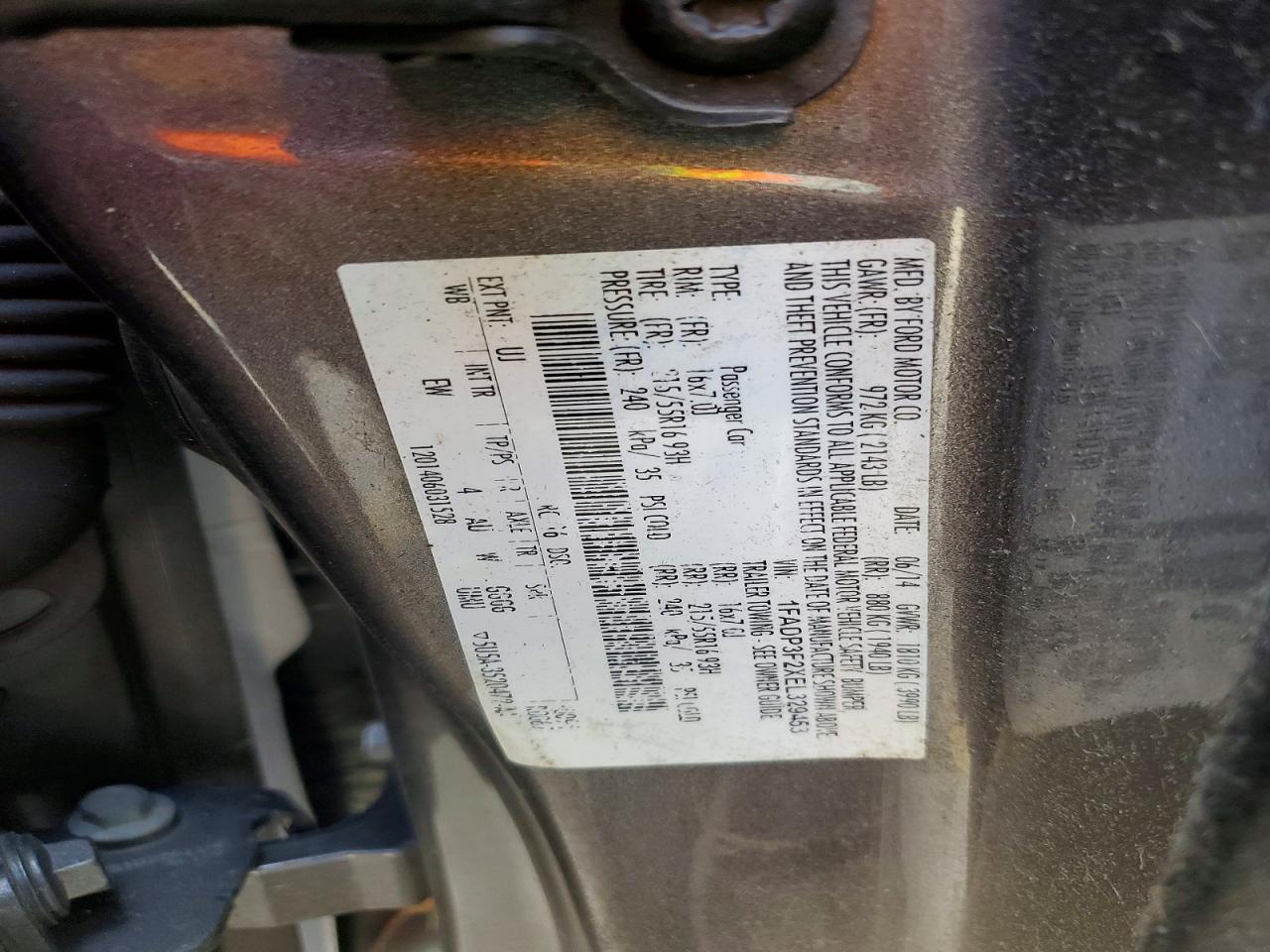 2014 FORD FOCUS SE photo 12