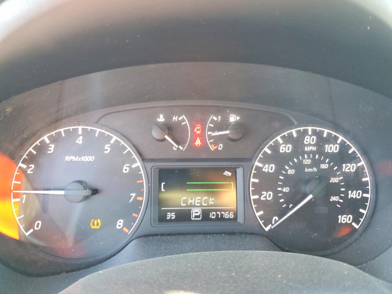 2014 NISSAN SENTRA S photo 9