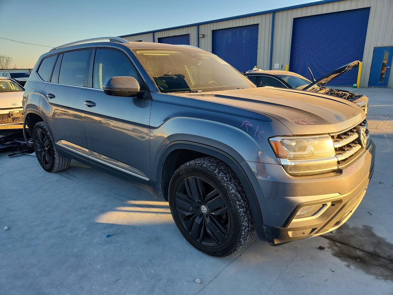 2018 VOLKSWAGEN ATLAS SEL photo 7